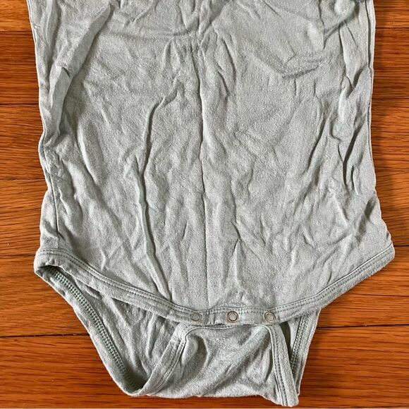 Kate Quinn Organic Seafoam Bamboo & Brown Floral Nature Skirted Bodysuits 18-24 - Picture 5 of 11